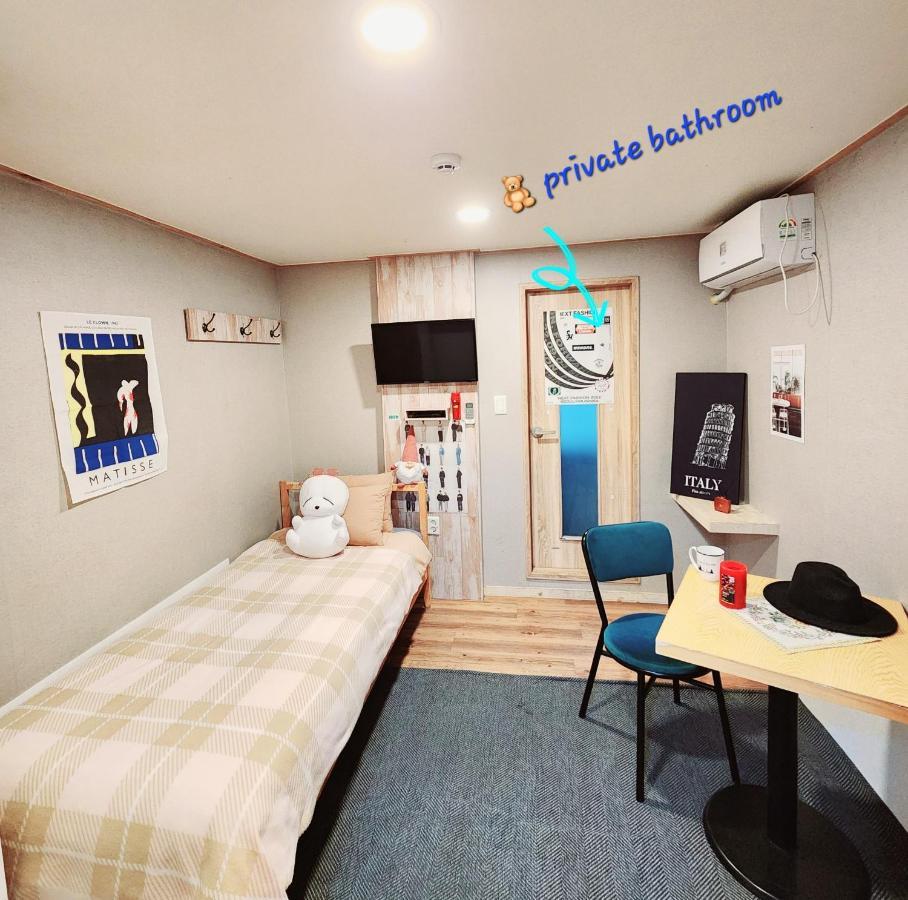 Hongdae Guest House Room#G#E#D#R#M Seoul Exterior photo